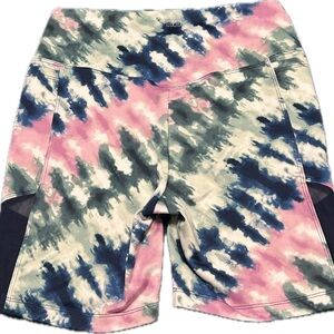 PINK Women's Tie-Dye 6 inch Bike Shorts